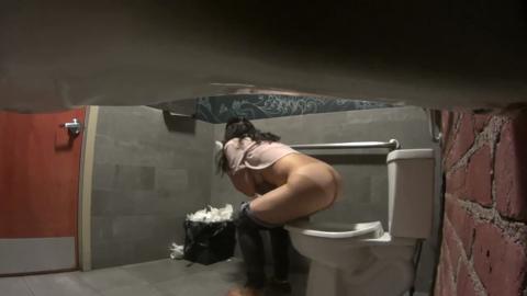 25974